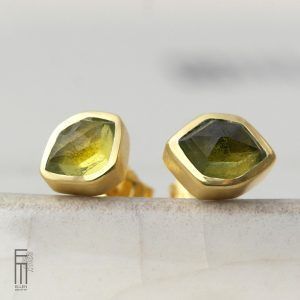 gelbgrüne Turmalin Ohrstecker Gold