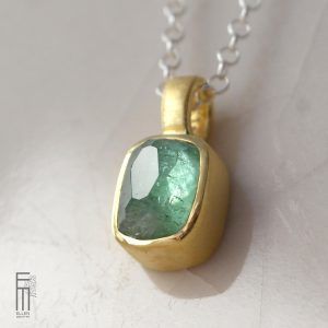 mintgrüner Turmalin Anhänger Gold