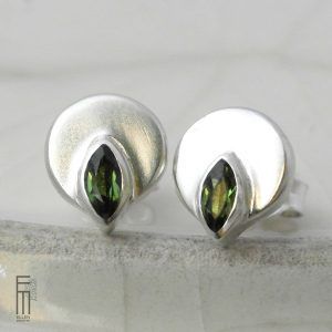 runde Ohrstecker Silber grüner Turmalin