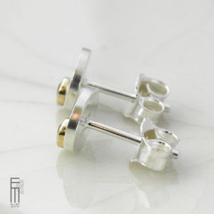 Ohrstecker mit orangenen Saphir in Gold 18kt