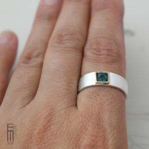 Ring Männer blauen Turmalin Gold