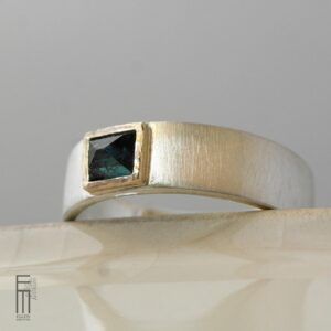 Ring Männer blauen Turmalin Gold