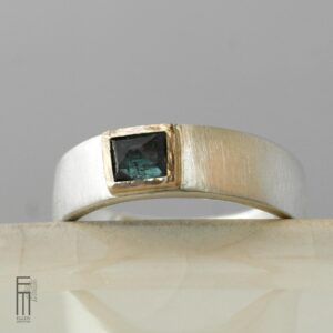 Ring Männer blauen Turmalin Gold
