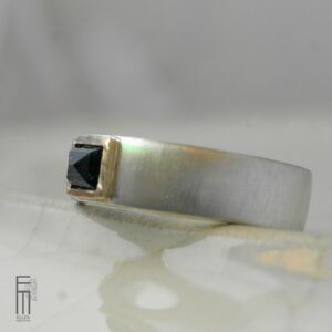 Ring Männer blauen Turmalin Gold