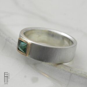 Ring Männer grüner Turmalin Gold