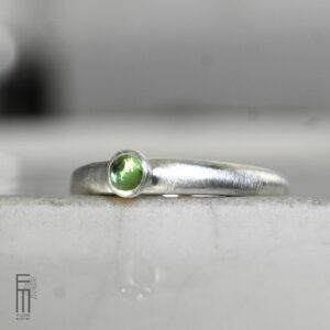 Tsavorit Ring - Ring aus Silber mit grünen Granat