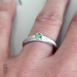 Tsavorit Ring - Ring aus Silber mit grünen Granat