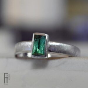 grüner_turmalin_ring_58