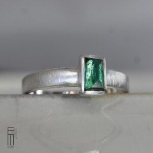 grüner_turmalin_ring_58