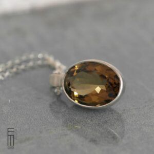 Anhänger aus Silber mit braunen Citrin
