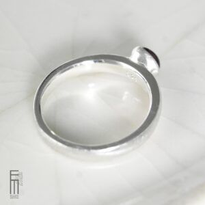 dreieckiger Rhodolith-Granat Ring aus Silber
