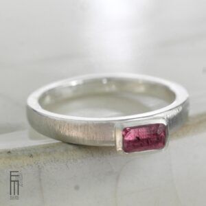 rosa Turmalin Ring aus Silber